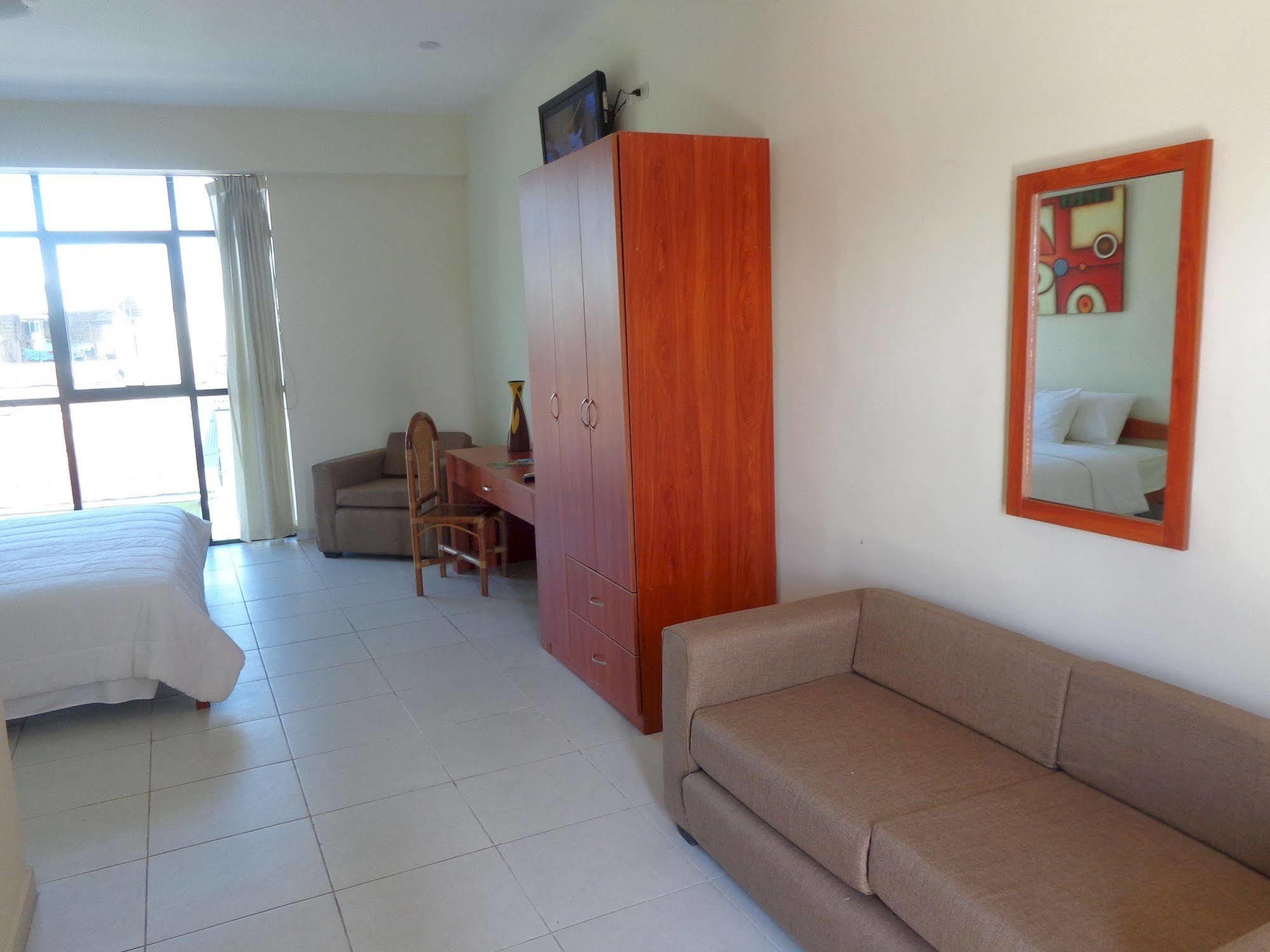 El Dorado Express Hotel Ικίτος Εξωτερικό φωτογραφία