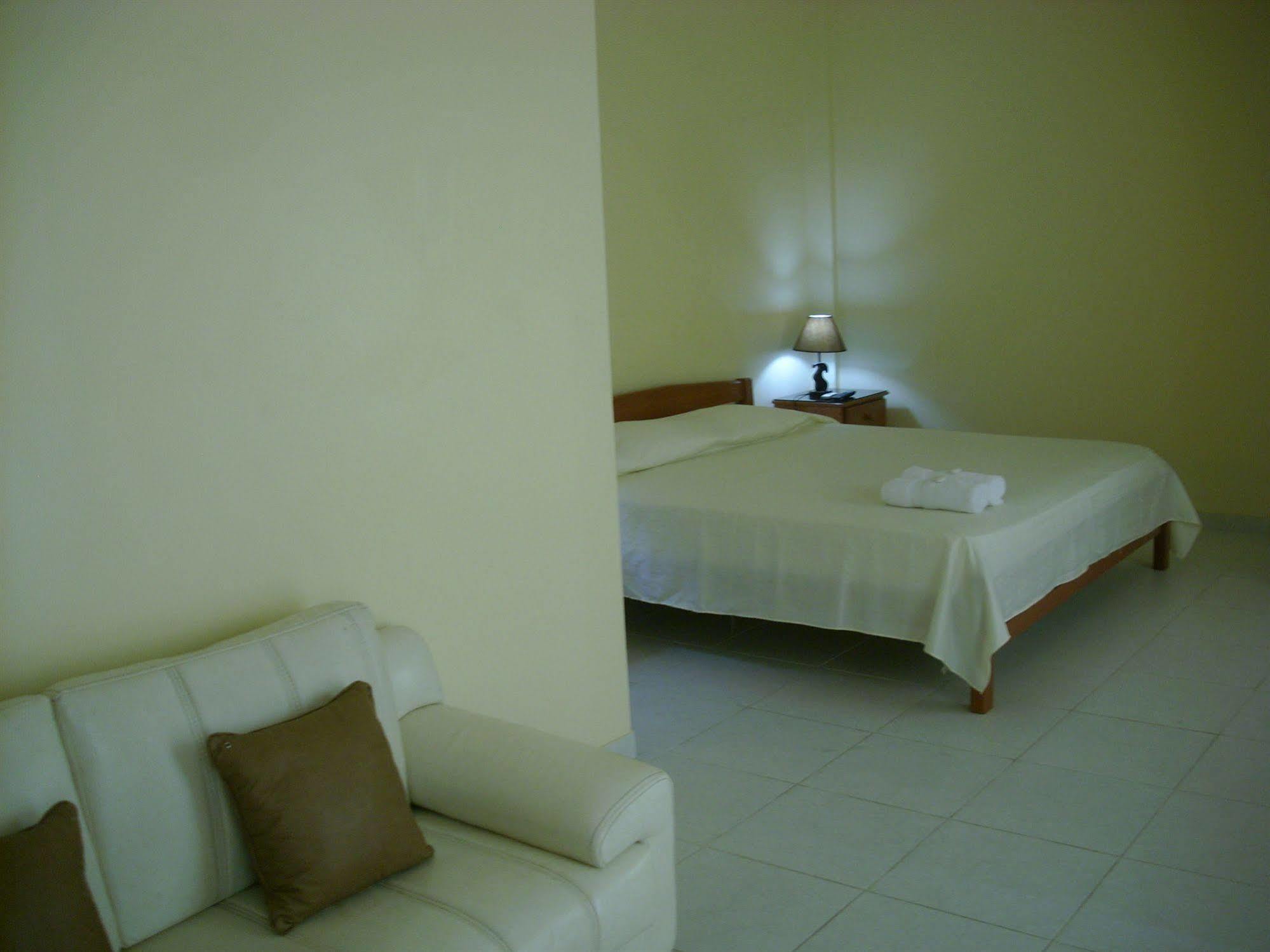 El Dorado Express Hotel Ικίτος Εξωτερικό φωτογραφία
