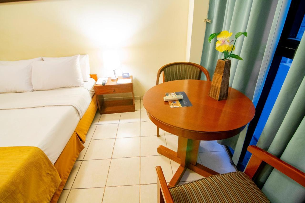 El Dorado Express Hotel Ικίτος Εξωτερικό φωτογραφία