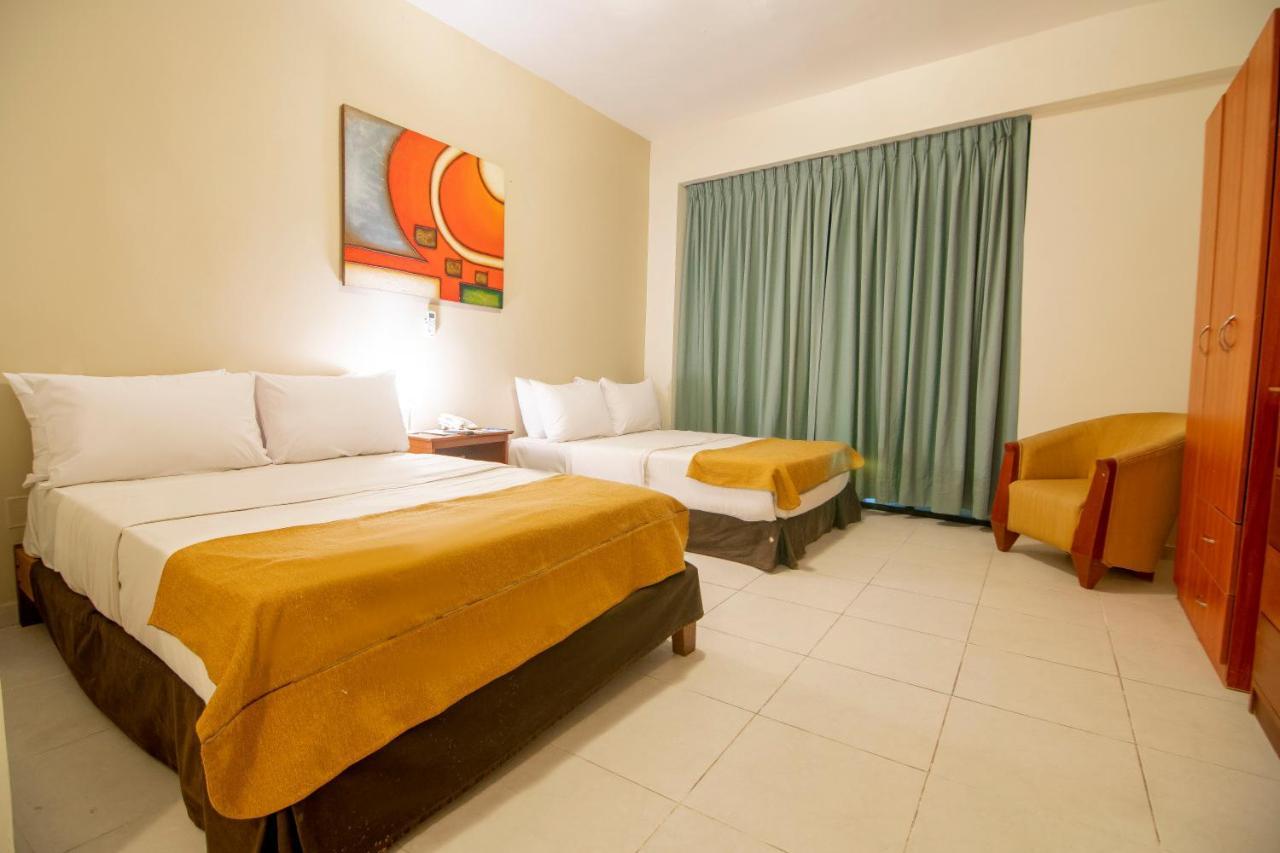 El Dorado Express Hotel Ικίτος Εξωτερικό φωτογραφία